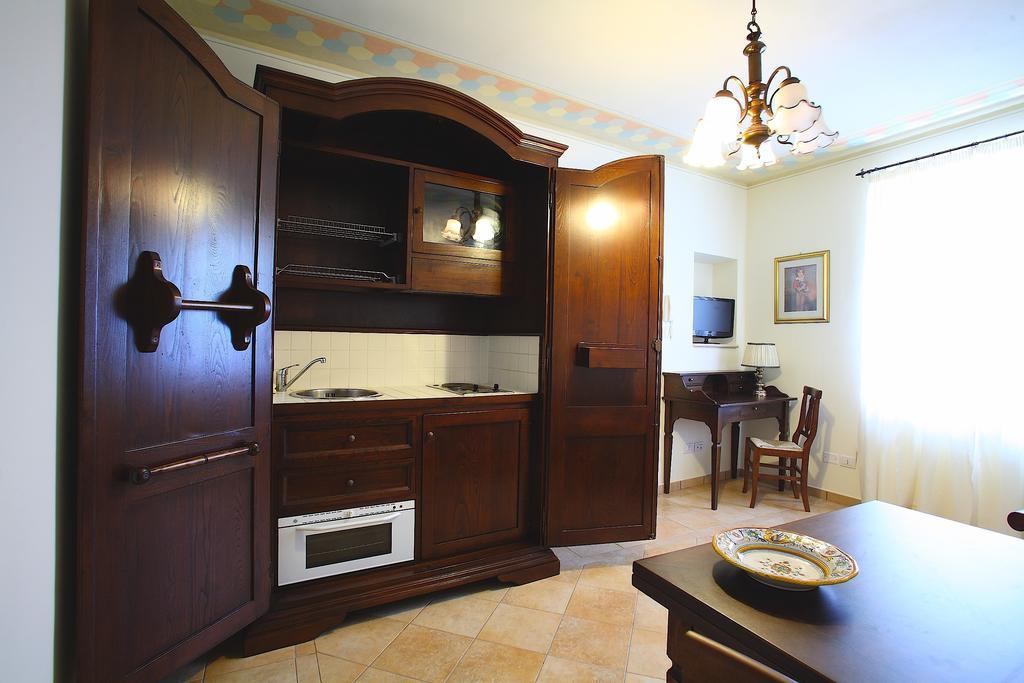 Residenze L'Uncinaia Holiday House Perugia Room photo