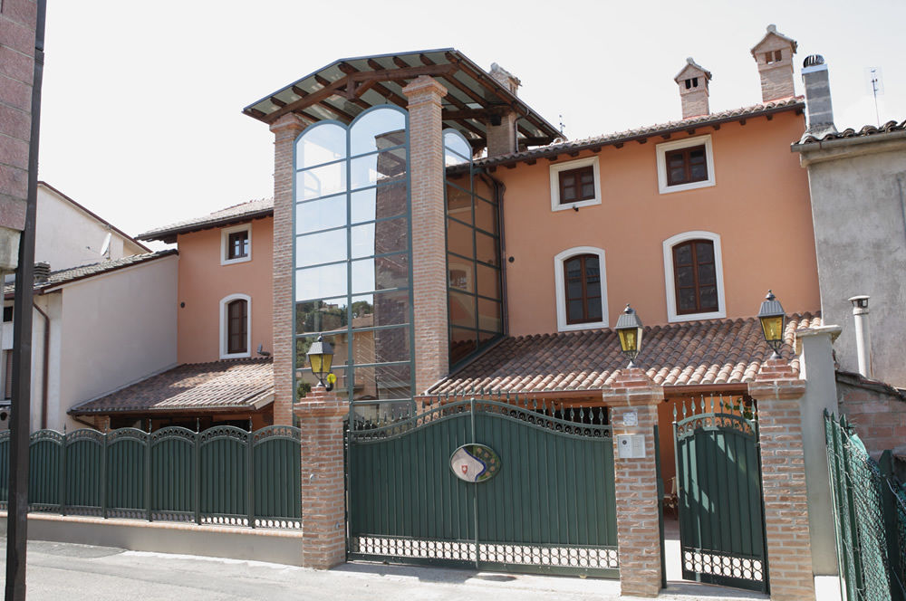 Residenze L'Uncinaia Holiday House Perugia Exterior photo