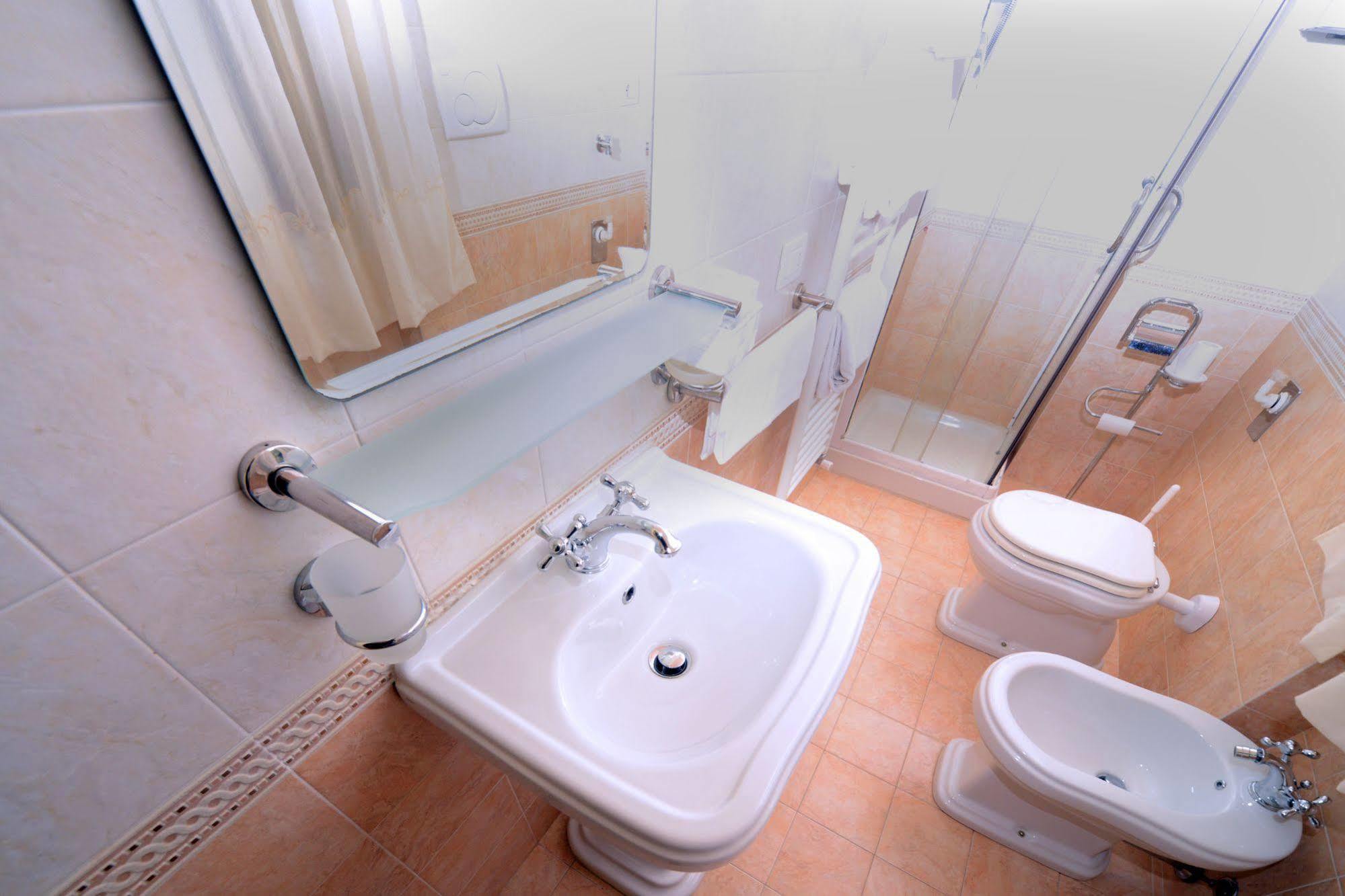 Residenze L'Uncinaia Holiday House Perugia Exterior photo